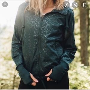 Zyia black leopard bomber jacket